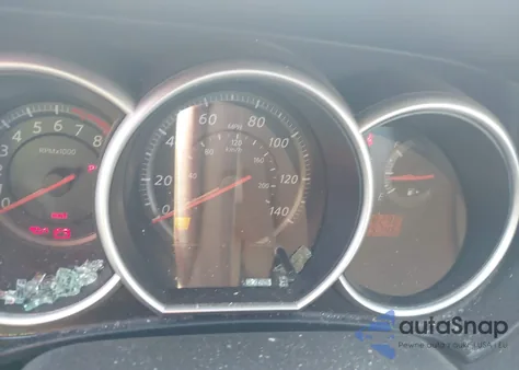 2011 Nissan Versa 1.8S z USA, uszkodzony, nr VIN 3N1BC1CP8BL400847